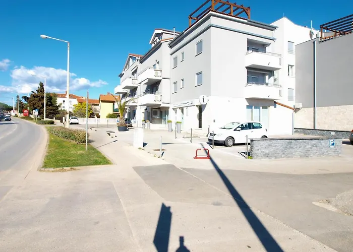 شقة Anikica 1819 ميدولين